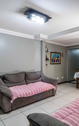 Casa para alugar com 130m², 2 quartos e 2 vagas Casa para alugar com 130m², 2 quartos e 2 vagasSala