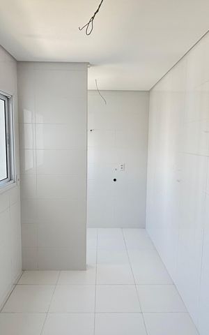 Apartamento à venda com 64m², 2 quartos e 2 vagasCozinha