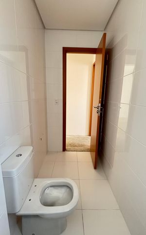 Apartamento à venda com 64m², 2 quartos e 2 vagas Apartamento à venda com 64m², 2 quartos e 2 vagasBanheiro
