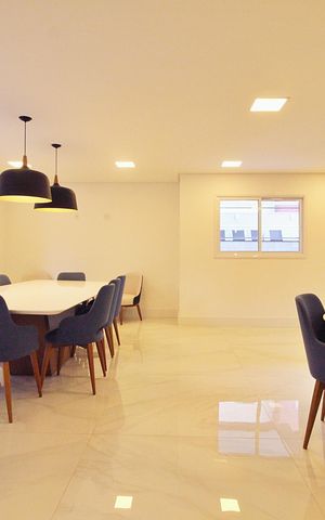 Apartamento à venda com 65m², 2 quartos e 2 vagasÁrea comum - Salão de festas