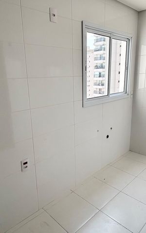 Apartamento à venda com 64m², 2 quartos e 2 vagas Apartamento à venda com 64m², 2 quartos e 2 vagasCozinha