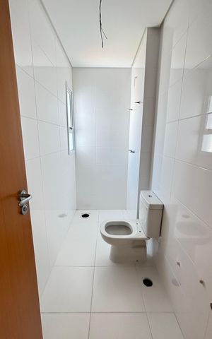 Apartamento à venda com 64m², 2 quartos e 2 vagas Apartamento à venda com 64m², 2 quartos e 2 vagasBanheiro