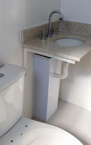 Apartamento à venda com 64m², 2 quartos e 2 vagas Apartamento à venda com 64m², 2 quartos e 2 vagasBanheiro da Suíte 2