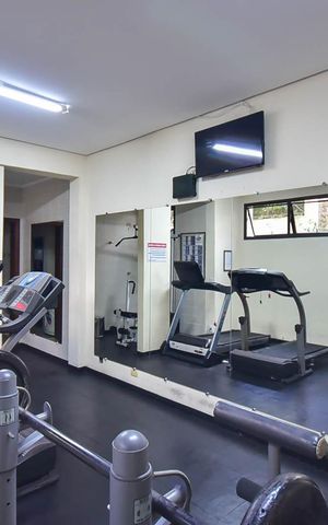 Apartamento à venda com 366m², 3 quartos e 4 vagas Apartamento à venda com 366m², 3 quartos e 4 vagasAcademia