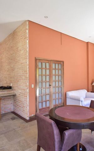 Apartamento à venda com 366m², 3 quartos e 4 vagas Apartamento à venda com 366m², 3 quartos e 4 vagasÁrea Comum - Salão de Festa