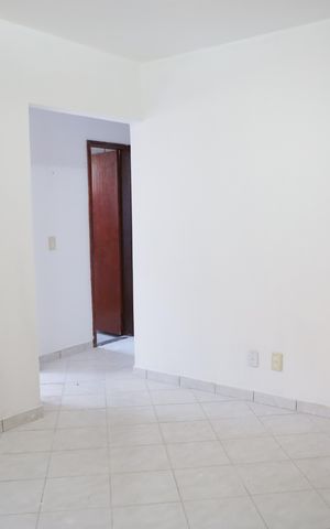 Casa à venda com 250m², 3 quartos e 2 vagasSala