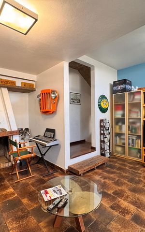 Casa à venda com 230m², 4 quartos e 3 vagasSala de estar