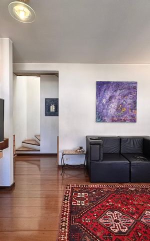 Casa à venda com 230m², 4 quartos e 3 vagasSala