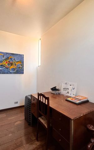 Casa à venda com 230m², 4 quartos e 3 vagasCloset suite