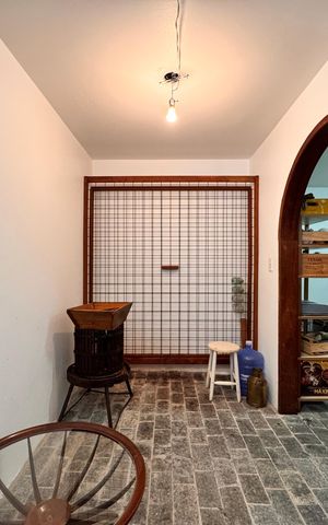 Casa à venda com 230m², 4 quartos e 3 vagasAdega
