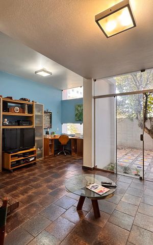 Casa à venda com 230m², 4 quartos e 3 vagasSala de estar