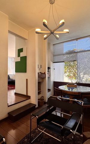Casa à venda com 230m², 4 quartos e 3 vagasEscritório