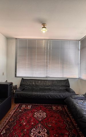 Casa à venda com 230m², 4 quartos e 3 vagasSala