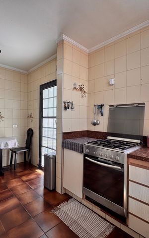 Casa à venda com 230m², 4 quartos e 3 vagasCozinha