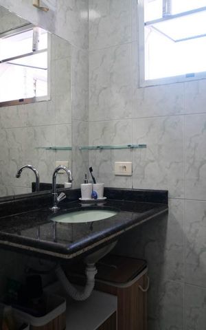 Casa de condomínio à venda com 70m², 2 quartos e 1 vagaBanheiro 1
