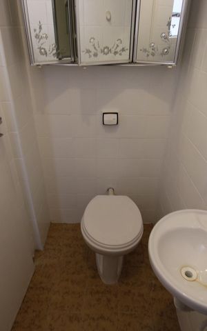 Apartamento à venda com 160m², 3 quartos e 1 vagaÁrea de Serviço - Banheiro