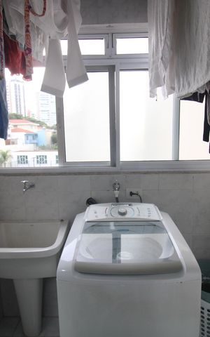 Apartamento à venda com 70m², 3 quartos e 1 vagaÁrea de Serviço