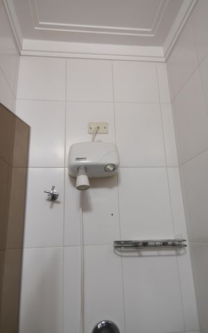 Casa de condomínio à venda com 1120m², 6 quartos e 10 vagasBanheiro 2
