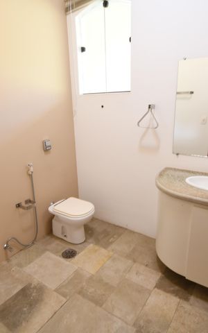 Casa de condomínio à venda com 1120m², 6 quartos e 10 vagasBanheiro 1