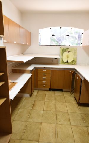 Casa de condomínio à venda com 1120m², 6 quartos e 10 vagasÁrea de Serviço - Despensa