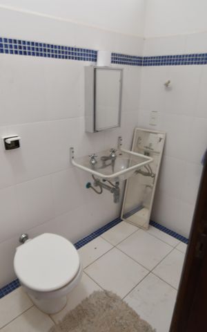 Casa de condomínio à venda com 1120m², 6 quartos e 10 vagasBanheiro de serviço