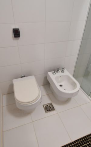 Casa de condomínio à venda com 1120m², 6 quartos e 10 vagasBanheiro 3