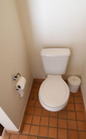Casa de condomínio à venda com 1120m², 6 quartos e 10 vagasBanheiro da Área da Churrasqueira