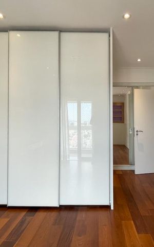 Apartamento para alugar com 300m², 4 quartos e 4 vagasSuíte 2