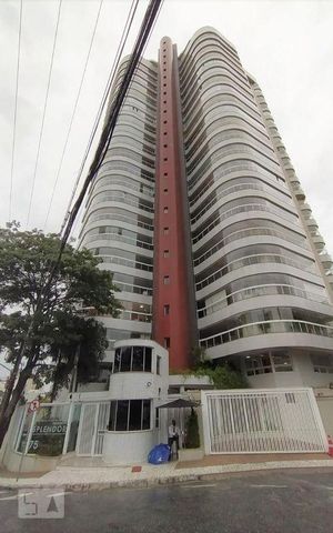 Apartamento para alugar com 300m², 4 quartos e 4 vagasFachada