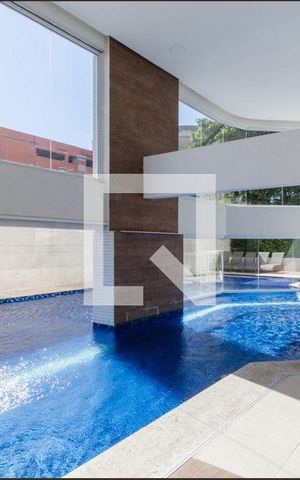 Apartamento para alugar com 300m², 4 quartos e 4 vagasÁrea comum - Piscina