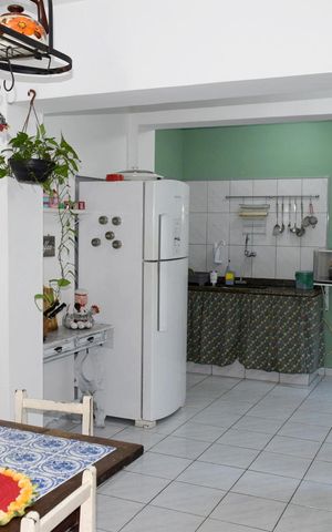 Casa à venda com 200m², 4 quartos e 2 vagasCozinha