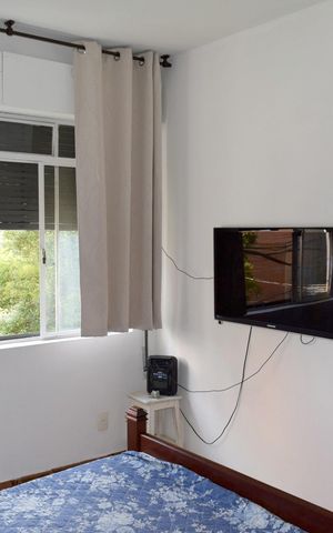 Casa à venda com 200m², 4 quartos e 2 vagasSuíte