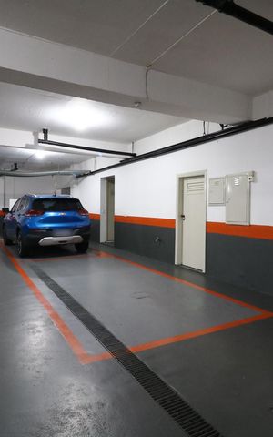 Apartamento à venda com 200m², 4 quartos e 3 vagasÁrea comum - Garagem