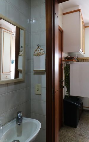 Apartamento à venda com 200m², 4 quartos e 3 vagasBanheiro de Serviço