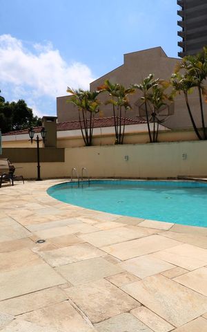 Apartamento à venda com 200m², 4 quartos e 3 vagasÁrea Comum - Piscina
