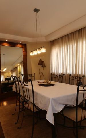 Apartamento à venda com 200m², 4 quartos e 3 vagasSala de Jantar