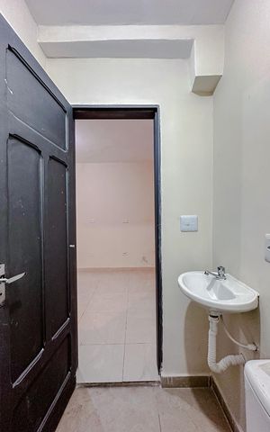 Casa à venda com 250m², 7 quartos e 1 vagaBanheiro 3
