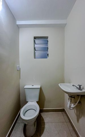 Casa à venda com 250m², 7 quartos e 1 vagaBanheiro