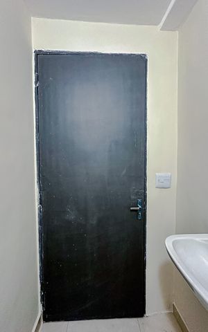 Casa à venda com 250m², 7 quartos e 1 vagaBanheiro 2