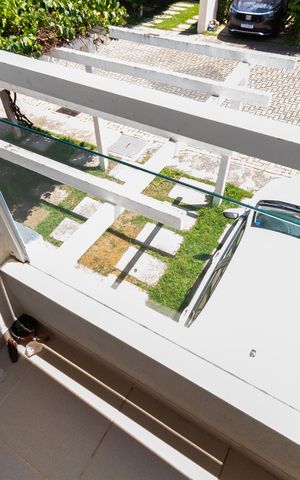 Casa de condomínio à venda com 90m², 3 quartos e 2 vagas Casa de condomínio à venda com 90m², 3 quartos e 2 vagasSACADA