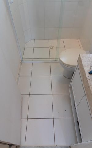 Casa de condomínio à venda com 90m², 3 quartos e 2 vagas Casa de condomínio à venda com 90m², 3 quartos e 2 vagasBANHEIRO DA SUITE