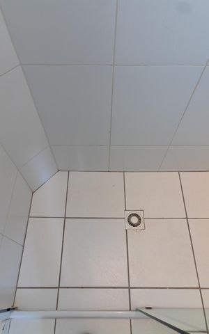 Casa de condomínio à venda com 90m², 3 quartos e 2 vagas Casa de condomínio à venda com 90m², 3 quartos e 2 vagasBANHEIRO DA SUITE