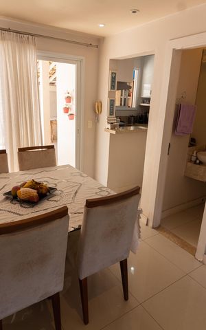 Casa de condomínio à venda com 90m², 3 quartos e 2 vagas Casa de condomínio à venda com 90m², 3 quartos e 2 vagasCOPA