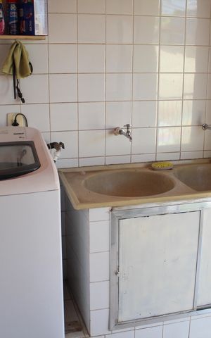 Casa à venda com 360m², 4 quartos e 1 vagaÁrea de Serviço