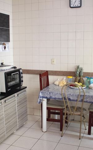 Casa à venda com 360m², 4 quartos e 1 vagaCozinha
