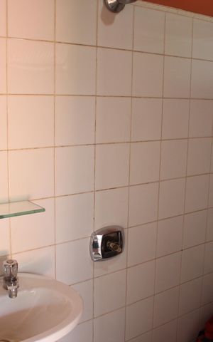 Casa à venda com 360m², 4 quartos e 1 vagaBanheiro de Serviço