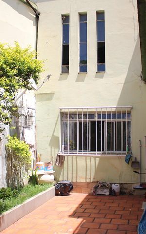 Casa à venda com 360m², 4 quartos e 1 vagaQuintal