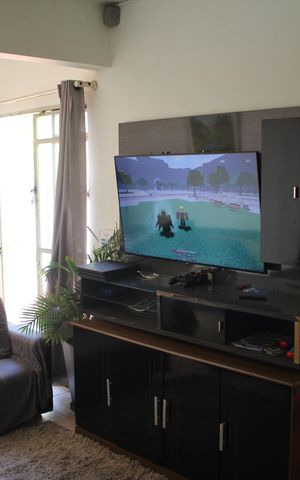 Casa à venda com 360m², 4 quartos e 1 vagaSala
