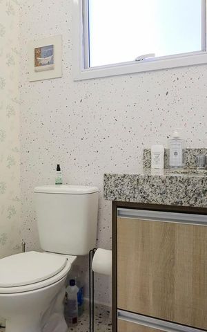 Apartamento à venda com 77m², 3 quartos e 2 vagasBanheiro