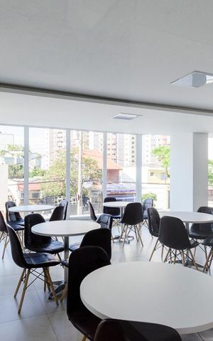 Apartamento à venda com 77m², 3 quartos e 2 vagasÁrea comum - Salão de festas